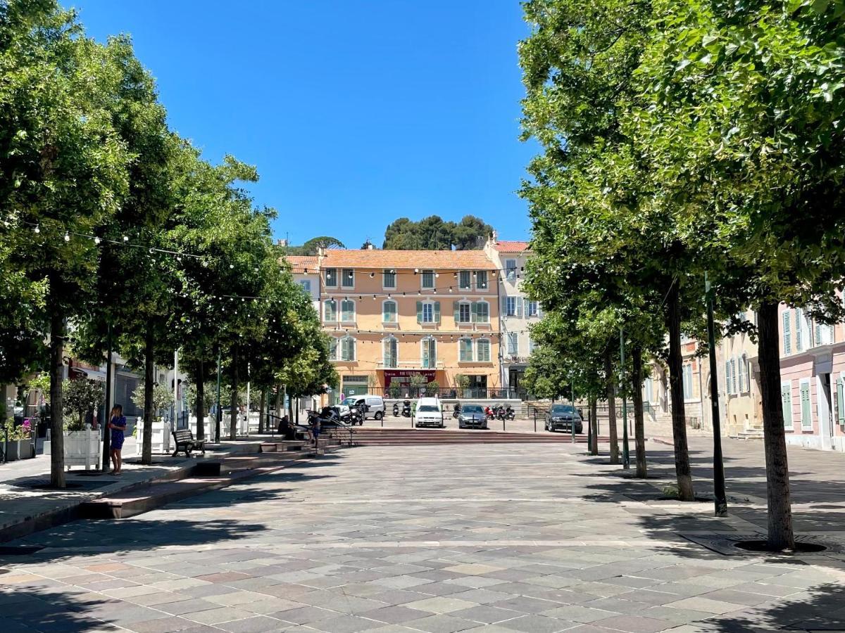 Studio Malibu Central, Lumineux Et Confortable Apartment Hyeres Luaran gambar