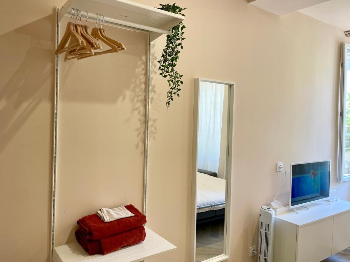 Studio Malibu Central, Lumineux Et Confortable Apartment Hyeres Luaran gambar